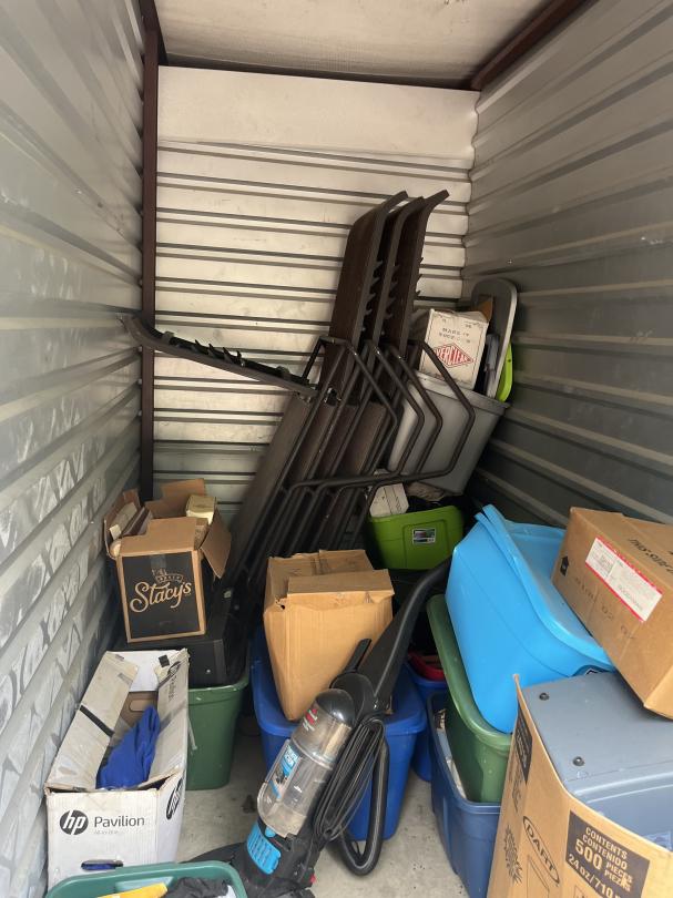 Storage Unit Auction in Tupelo , MS at Storage Max Tupelo ends on